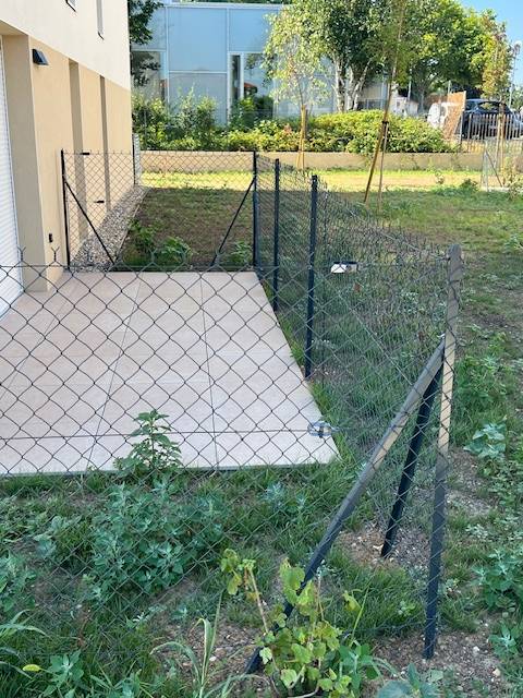 Réalisation de divers aménagements extérieurs d'un ensemble immobilier d'habitation à Mions dans le Rhône