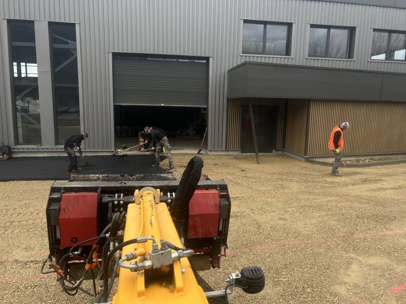 Location de chargeuse Knikmops avec chauffeur à Lyon et en Rhône Alpes