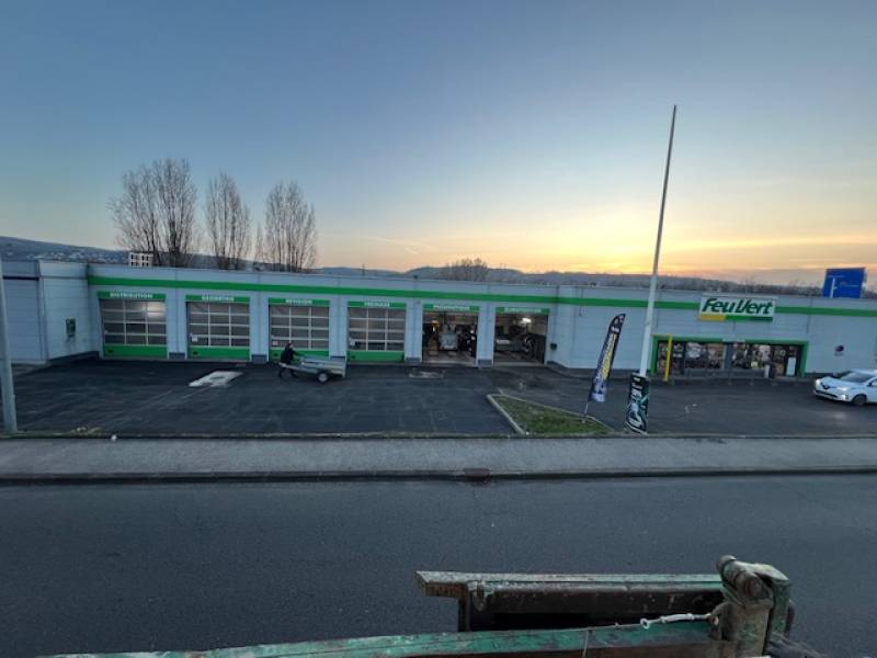 Réfection d’un parking d’une enseigne commerciale à Chasse-Sur-Rhône (69)